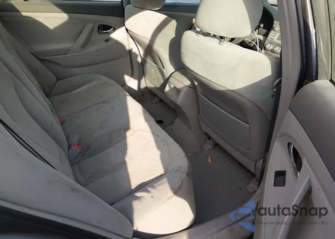 2009 Toyota Camry Le z USA, uszkodzony, nr VIN 4T1BE46K19U801757